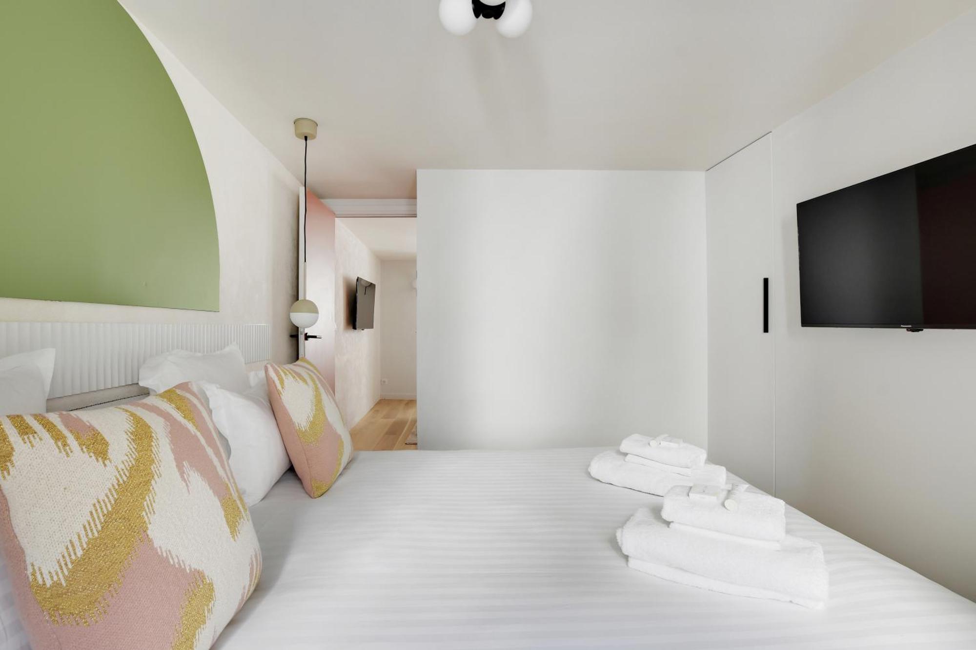 Sereners Apartments In Montorgueil - Rue Saint-Denis Paris Exterior photo